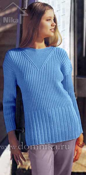Простой вязаный свитер спицами